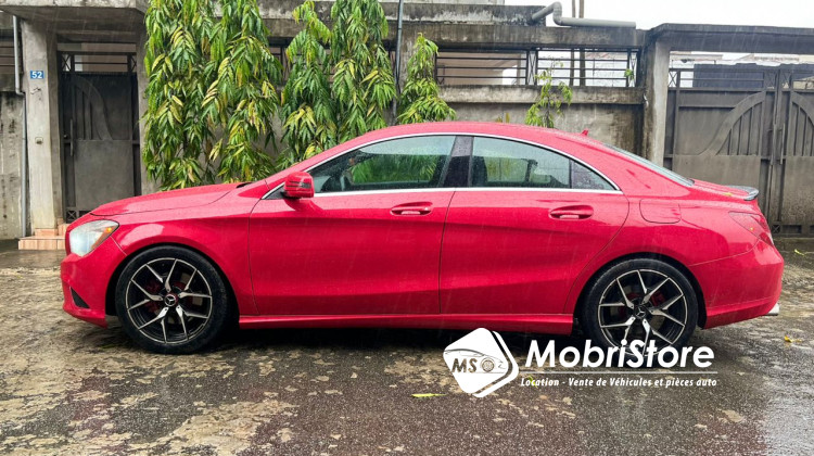 MobriStore MERCEDES CLA250 2015