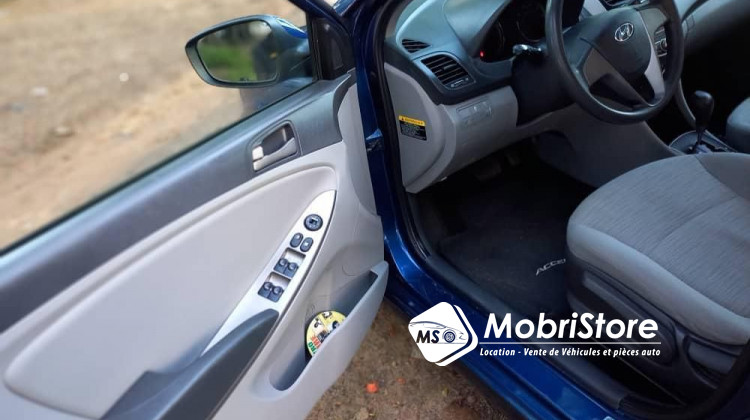 MobriStore Hundai Accent