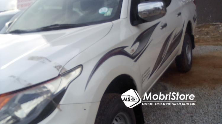 MobriStore Mitsubishi l200