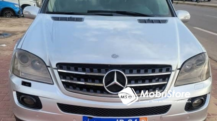 MobriStore Mercedes ML350